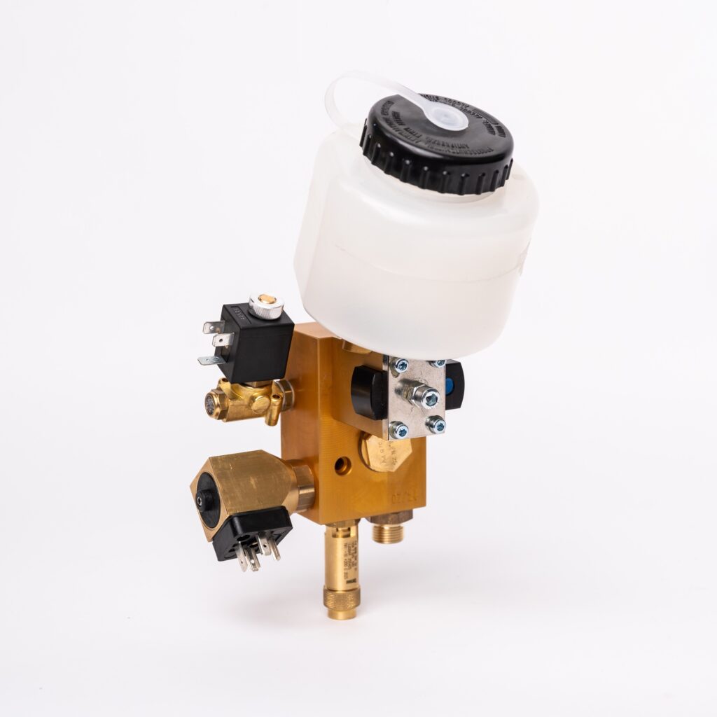 Control block with antifreeze pump,