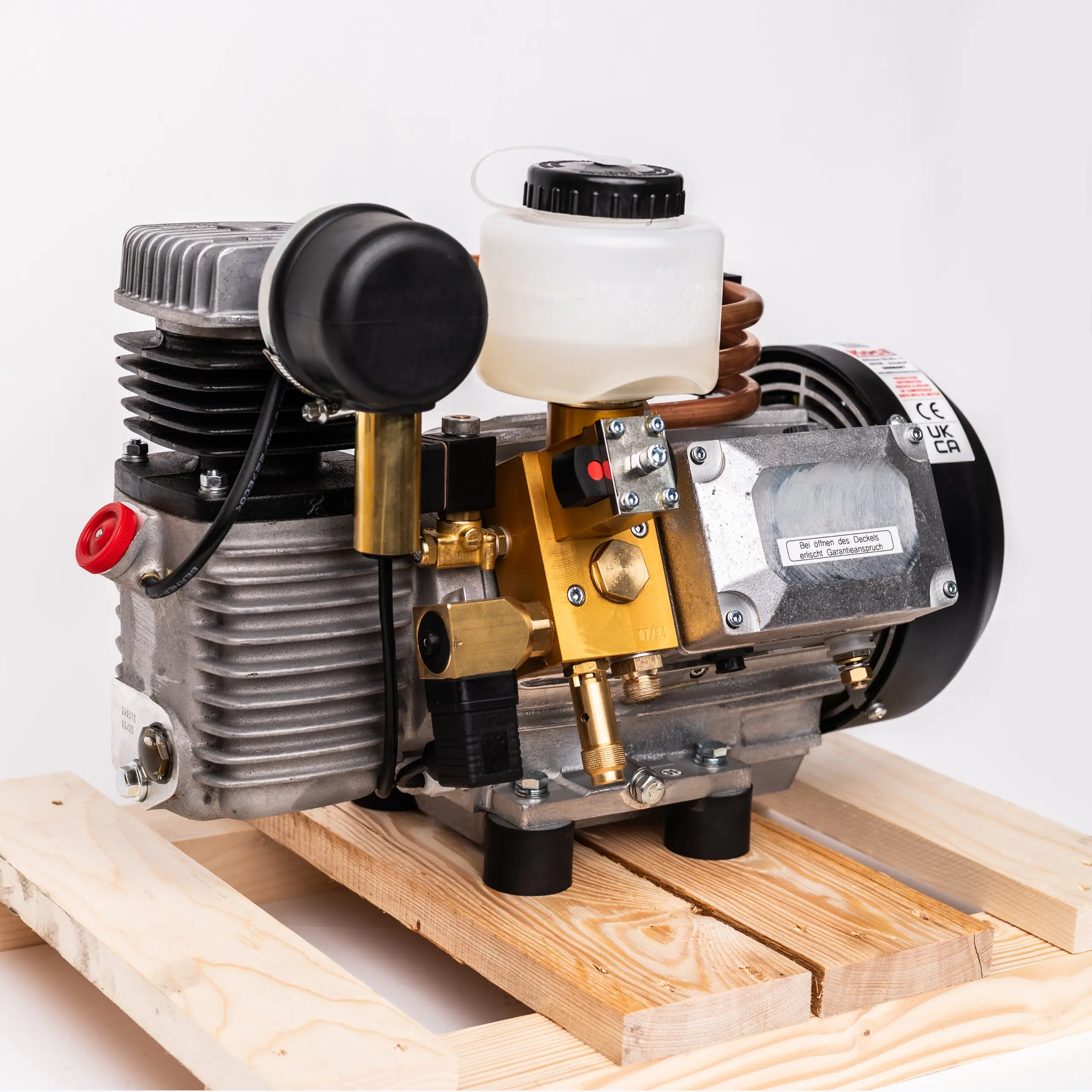 KOCI KC200 with antifreeze reservoir