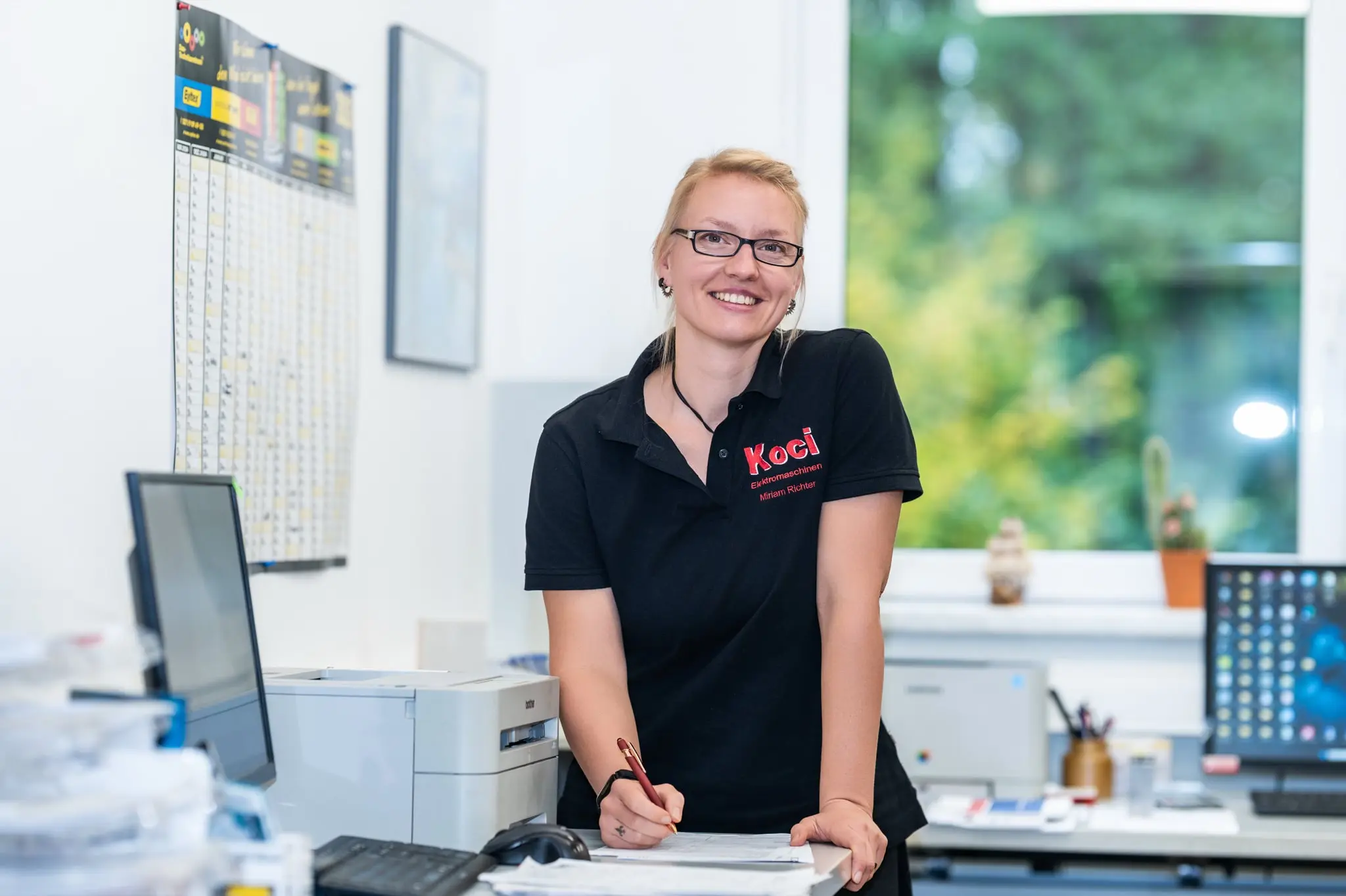 Miriam Richter, office and customer service